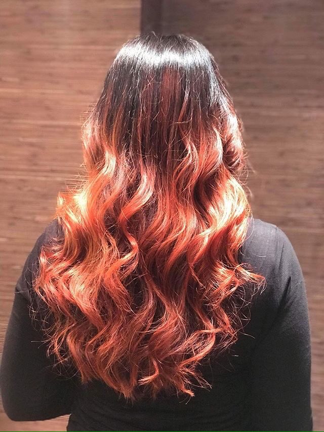 avedanottingham's tweet photo. Fiery vibes by our stylist @maisyrdhair 🔥 Call us on 0115 9505770 to book in your free consultation.

#Aveda #Avedastylist #avedacolor #urbanhair #urbantherapynottingham #avedasalon #avedastyle #avedauk #avedaartist #avedaurbantherapy #avedanottingham #avedahair #nottingh https://t.co/NhsmgasTmJ