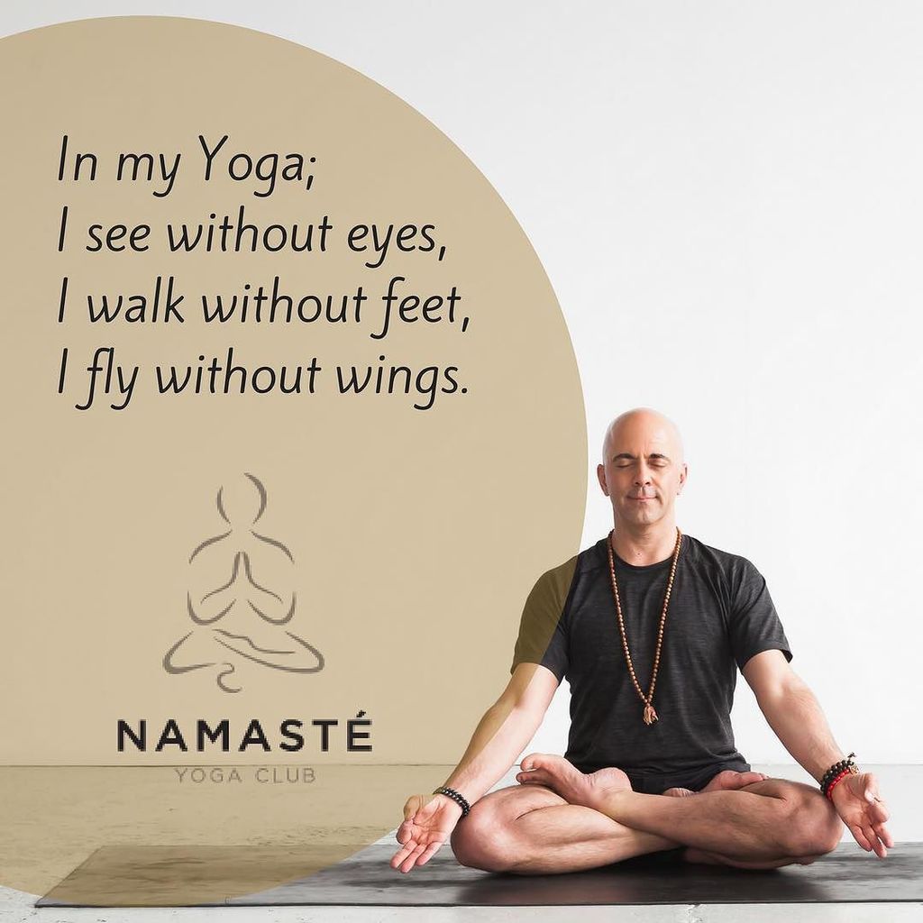 ChristianMasson's tweet photo. In my Yoga; I see without eyes, I walk without feet,  I fly without wings.
.
I become one with everything 🙏🏽
.
.
.
.
.
.
.
.
.
#photography 📷 @marili.levac.clark .
Clothing and mat : @lululemonmtl @lululemon .
#Yoga #YogaLife #YogaStudent #YogaTe… https://t.co/pHB32er0rn https://t.co/NWsJGEACtp
