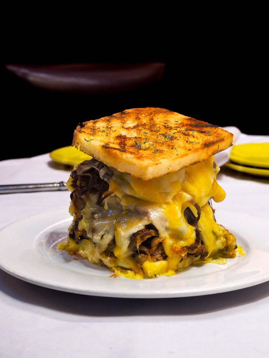 MJSteakHouseNYC's tweet photo. Cheese and steak like youโve never had cheese and steak. #StripCheese https://t.co/2XHgRysBFX https://t.co/or5Bq2ih5W
