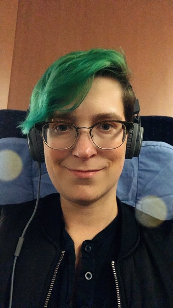 habichthorn's tweet photo. Driving to my second home for Christmas. #offtostuttgart https://t.co/pIqPAgITfs