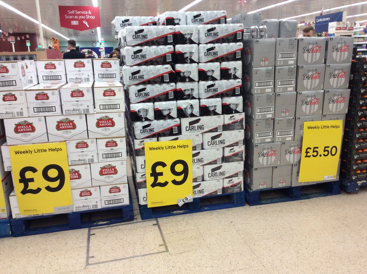 PowerforceMC27's tweet photo. Tesco Llandudno Junction, 18 cans @carling only £9!! Fantastic value 🎄👍 #NadoligLlawen #COPIntoXmas @PowerforceMCNSM @PowerforceMCFM2 https://t.co/YxOU8RXDVt