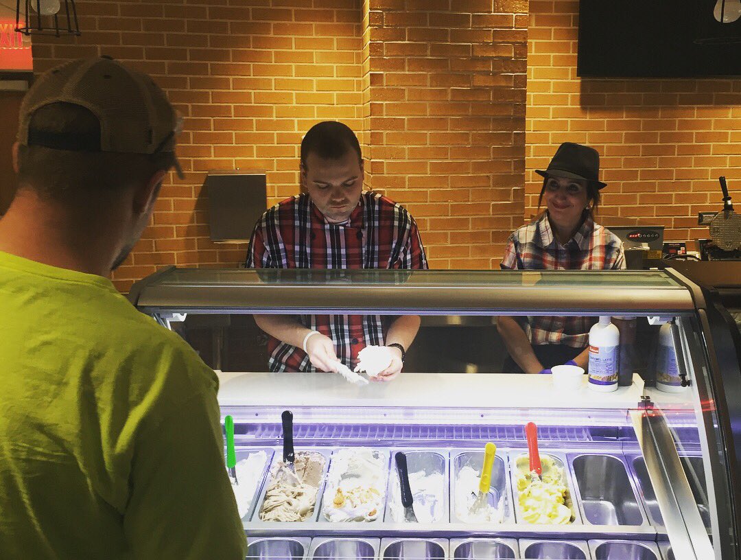 ✨We’re finishing up our second week of staff training at <a href="/DuncanSCND/">DuncanStudentCenter</a> 🙌🏽  Our Modern Market team is putting out some seriously impressive dishes while we sample the homemade gelato and sorbet at Hagerty Family Café! #mmm #yesplease✨