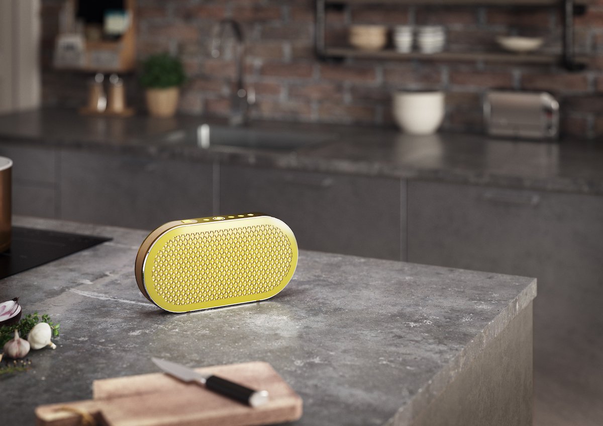 DALIspeakersUK's tweet photo. The DALI KATCH portable Bluetooth speaker. Share the sound you love. Anywhere. #dalispeakers #playkatch #music https://t.co/W50F2Nt5rN