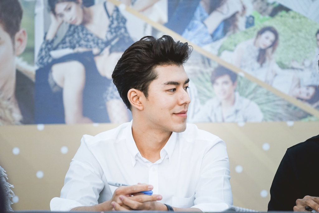 #เซ็นปฏิทินประจำปี #ch3 

#naphatteam 
#9naphat
#naphat_nine
#นายณภัทร