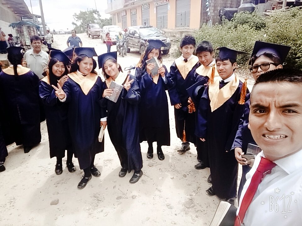 SoteloLuisG's tweet photo. #Graduandos2017 Culto de Acción de Gracias. #MSOP #EducaciónAdventista @AdventistasUPS @AdventistasMSOP @EducacionUPS @EAsudamerica @abelapazar @edgardlluz @Ivangoes @Pr_RaulYaranga @josuellempen @JorgeMoncadaL @gersonvega @BenjaminAGM https://t.co/RVOUoYDR1n