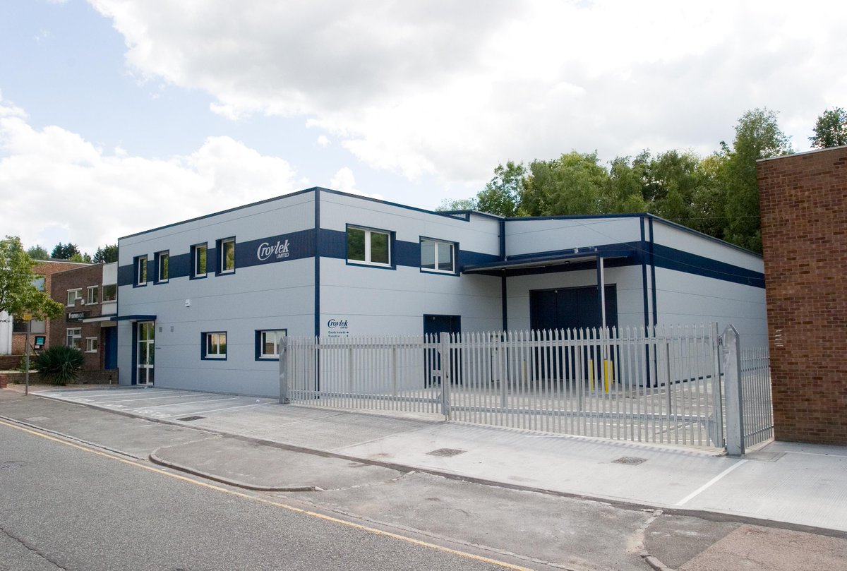 croylekstore's tweet image. We wish you all a #merrychristmas in advance. See you on Tues 2nd January 2018! #croylek #stock #electrical #mechanical #industrial #croydon #surrey #london #ldn #uk #tapes #sleeving #cables #cabling #wiring #tapes #laminates #insulation #warehouse #christmas #xmas #business #biz