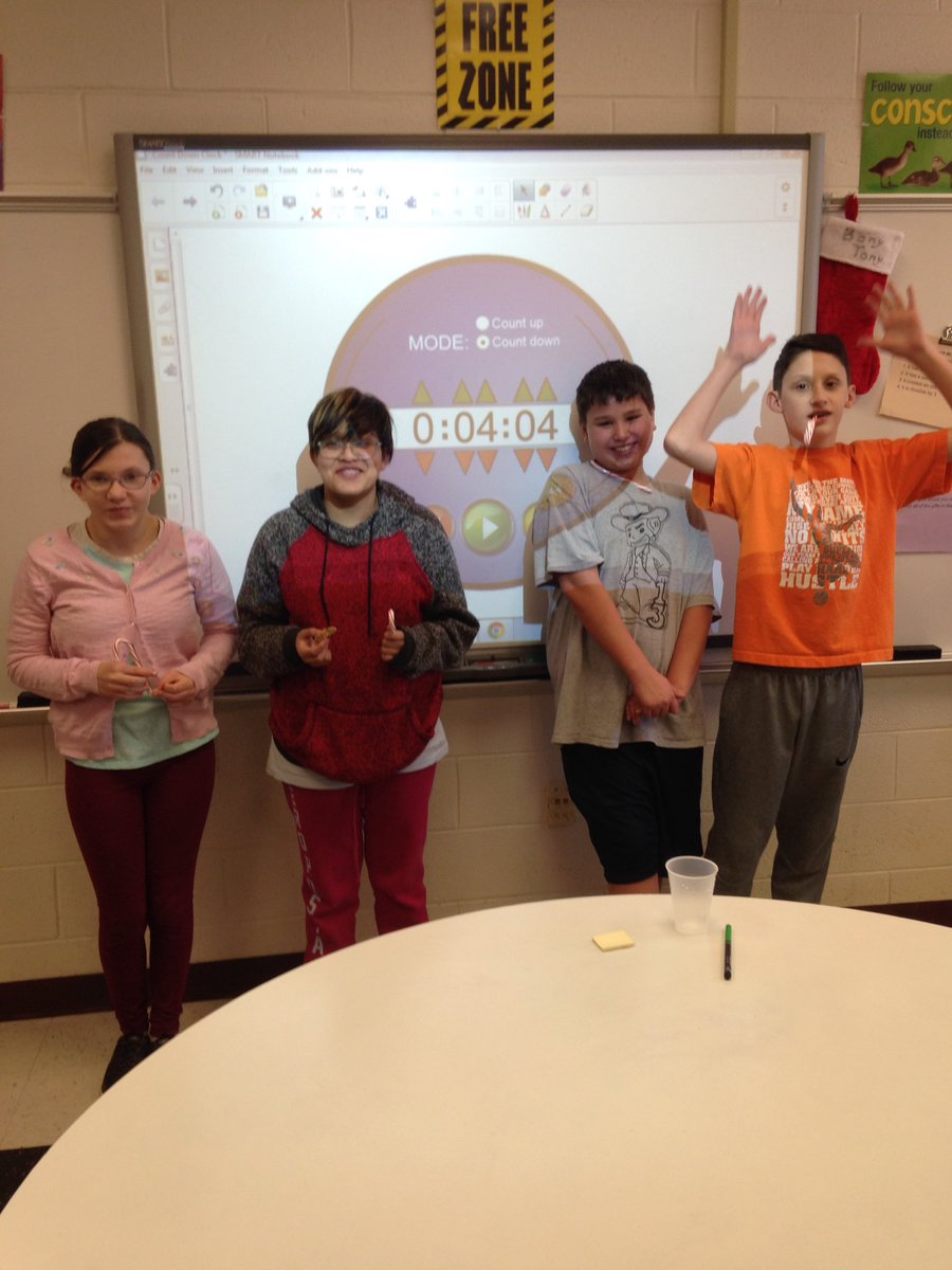 MrsKlossGVSD's tweet photo. P5 got it with 4:04 to spare! #mathiseverywheregvms #readingtoo @Mrs_Cantando Thanks for saving the day with the extra lock @MissAbesGV https://t.co/CWVw724iWr