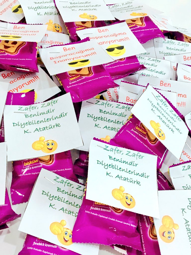 MeydancEsra's tweet image. Benim 7. Sınıflarımın da onları eyleme geçirecek güce yani Motivasyona ihtiyacı var🍫✌🏻#UğurBöcekleri 🐞