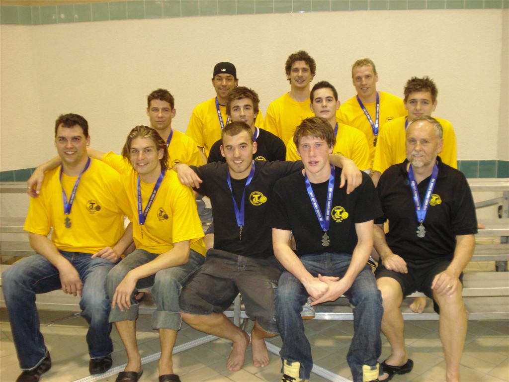 torpswaterpolo's tweet photo. 2009 Torps silver medal @waterpolocanada 's 2009 Sr. Men's Nats. Defeated a Storm team loaded with Olympians in the semi-final.  The Torps went on to face DDO in the final and came up short of the gold medal, but earned a well deserved silver! Details @ https://t.co/rX5Wc03SSw https://t.co/bwgKUZWF9C