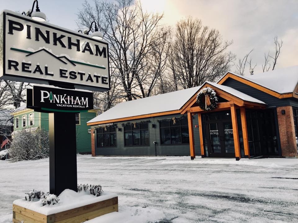 PinkhamRE's tweet image. Winter is here in Mount Washington Valley #wintersolstice2017