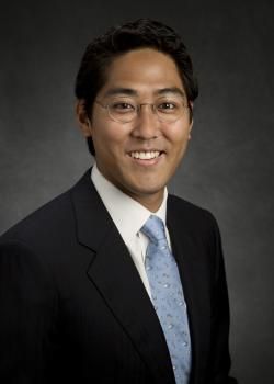 ChefEngineering's tweet photo. EngineeringAtIL: This Illini professor duo has received $900,000 from the NSF to safeguard privacy and anonymity in online applications, such as cryptocurrency transactions https://t.co/CrVhXWgErp https://t.co/SUrEgf8ebW