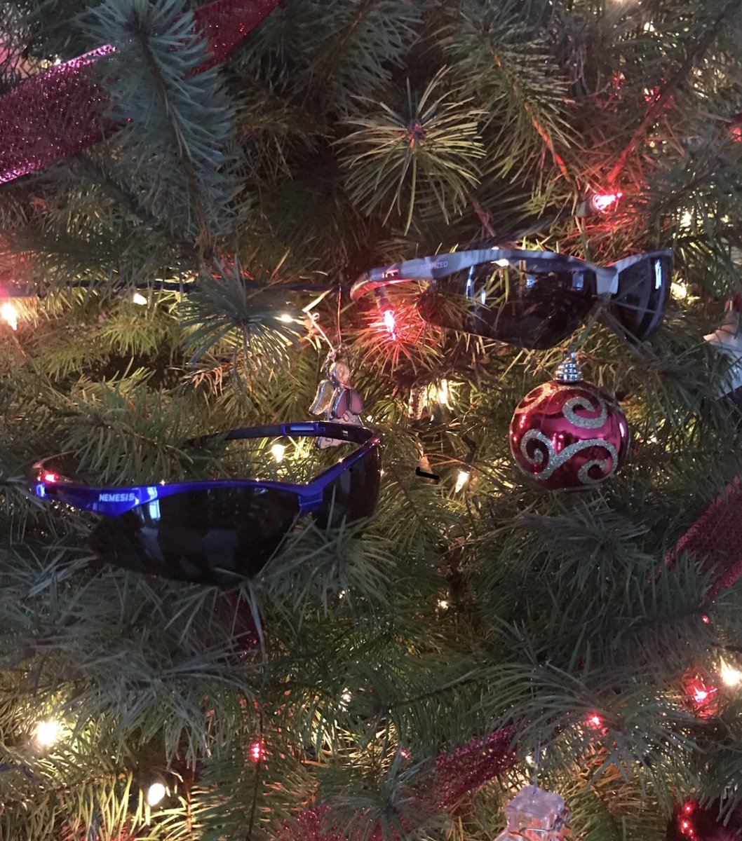 ToddDeweyIRT's tweet photo. Seeing red and green with my awesome #NemesisEyewear Happy Holidays everyone! Get yours here: https://t.co/hEEPJhIrq1  #Ad #ToddandNemesis https://t.co/56gCEgrhg0