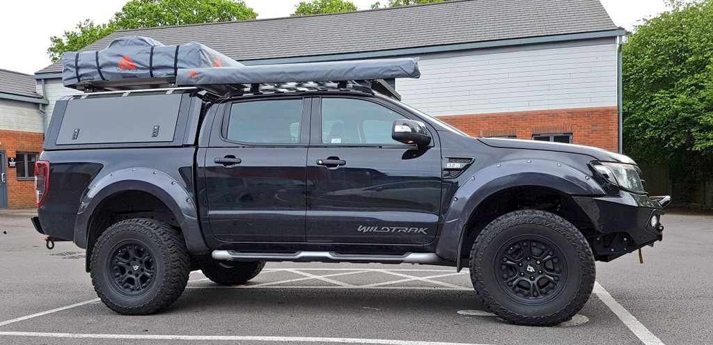 TuffTrek's tweet photo. Treat your Pickup to the Toughest Canopy around - RSi SmartCanopy available from https://t.co/SqGNpdw9IB #rsismartcanopyuk #smartcanopy #tufftrek #fordrangert6 #pickupaccessories https://t.co/REsby33JQ3