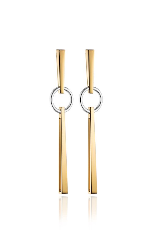 Promoting #TheGreatestShowman with her castmates, <a href="/Zendaya/">Zendaya</a> wears our #VitaFede Bella Two Tone Earrings to the top of the <a href="/EmpireStateBldg/">Empire State Building</a> Styled by <a href="/LUXURYLAW/">LAW ROACH</a> bit.ly/2BhTXyj #fLAWless #zendaya #livingthevita