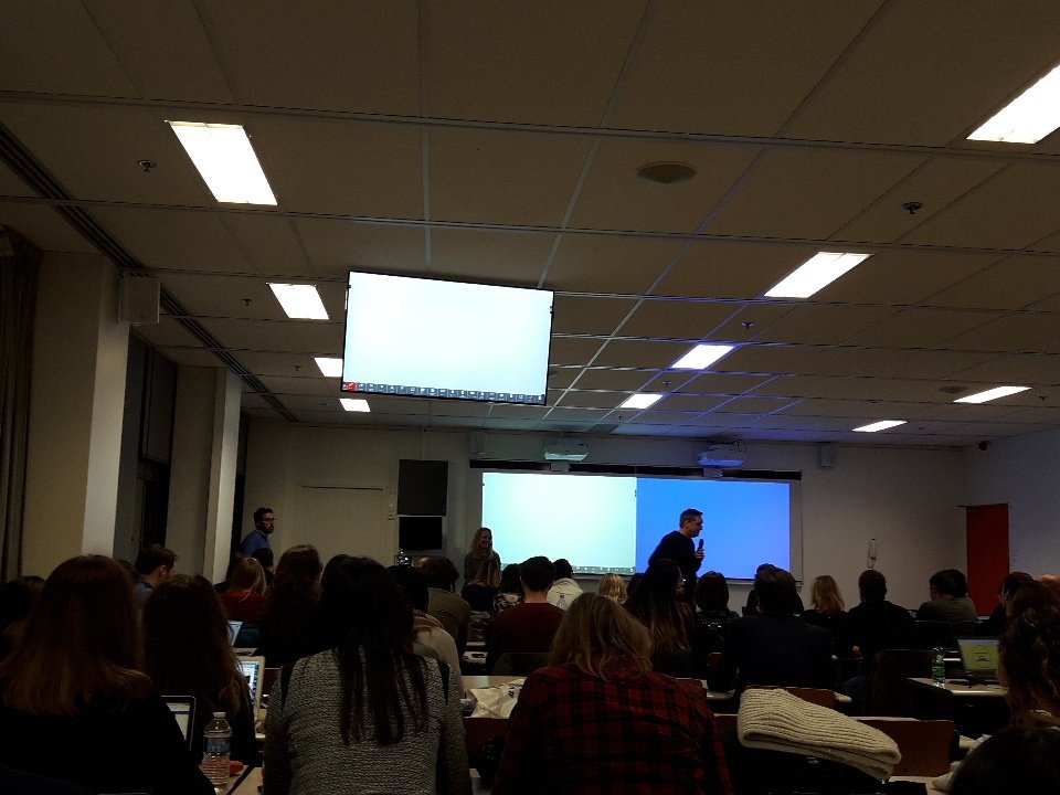 MarieJo_Rabaca's tweet image. La data au service de la connaissance client avec Sirdata.
En direct avec @NathalieHarding, @BenoitOBERLE et @antoinefoures 

#sirdata #MBAMCI