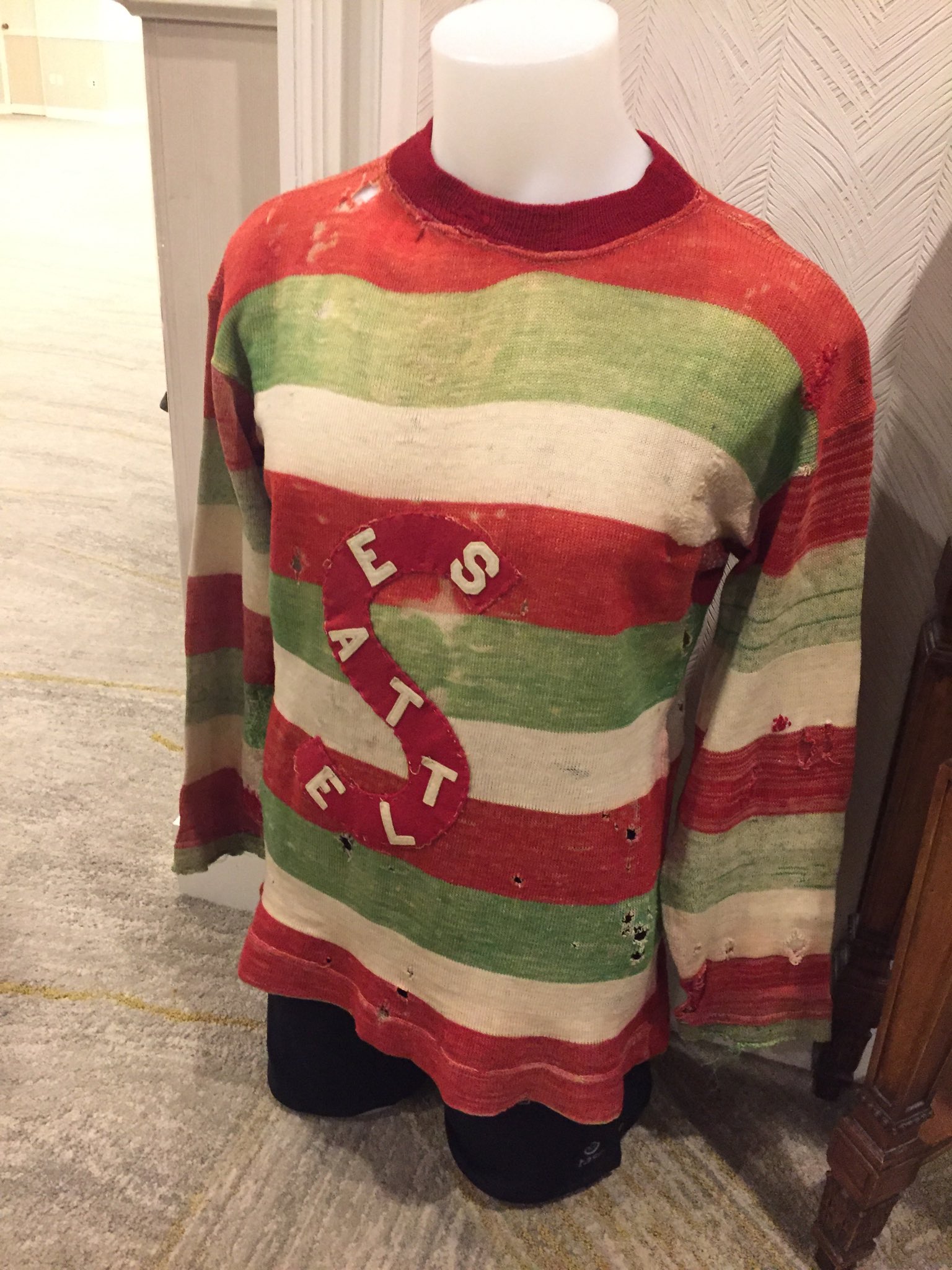 Seattle Metropolitans vintage hockey jersey