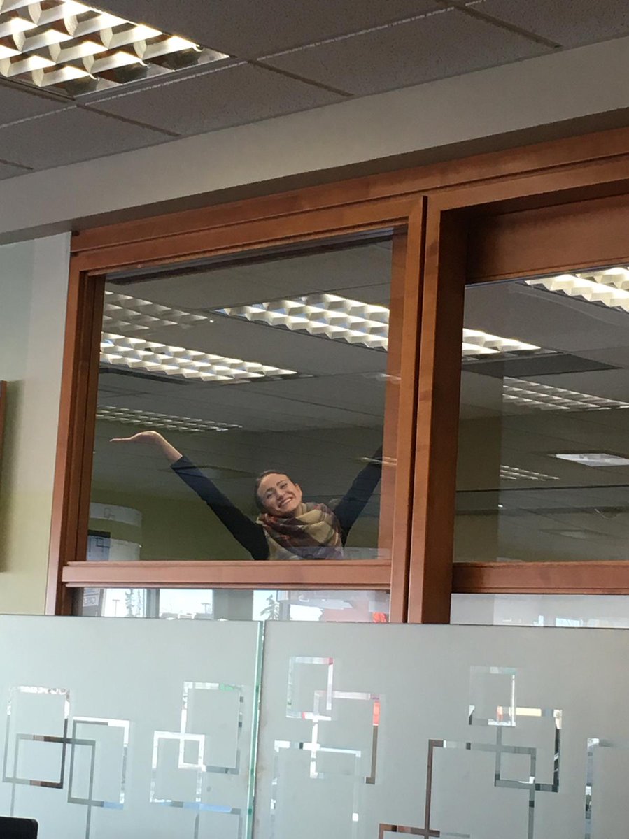 Reanne great speaker from London town#readyforyou <a href="/AaronS80/">Aaron Schmidt</a> @ShawnnetteF_TD @AndrewP_TD <a href="/soodr2/">Rohit</a> @robertghazal_TD <a href="/Courtney_Libbey/">Courtney Libbey</a> @absmitherz