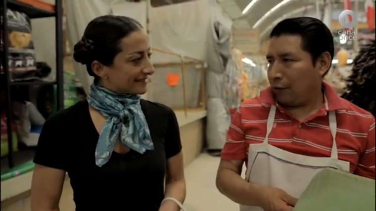 lulachef's tweet photo. Está empezando mi programa de #Cocinademercado por @CanalOnceTV No te puedas la platica con los marchantes y las deliciosas recetas que tenemos para ti! @MiMercadoCDMX https://t.co/qiPI9Nyd6j