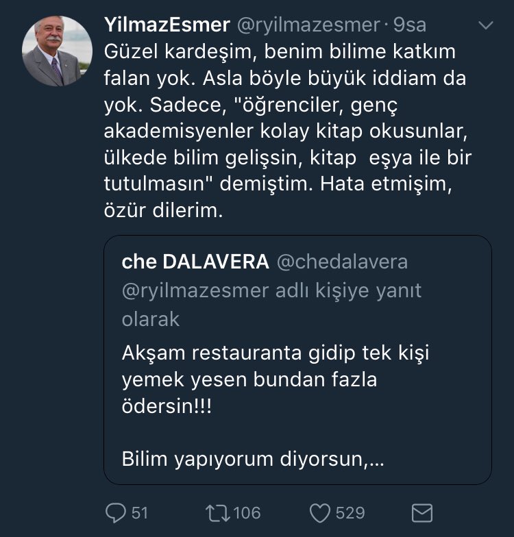 ersysr's tweet photo. Ne söylesek nasıl söylesek yetersiz. Kendini bilmezlikle, cehaletle bile açıklanamaz. Bu hadsizlik başka bir anlayışın yansıması. Herşeye rağmen hocadaki üsluba, nezakete bakın. https://t.co/aDjDttxkC4