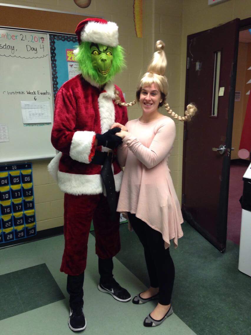 PE_StephenPike's tweet photo. The Grinch and Cindy Lou Who were @MealyMountain today....The Grinch did his best, but couldn't knock the Christmas spirit out of the #MMCHawks. https://t.co/MX5cvEPyBV