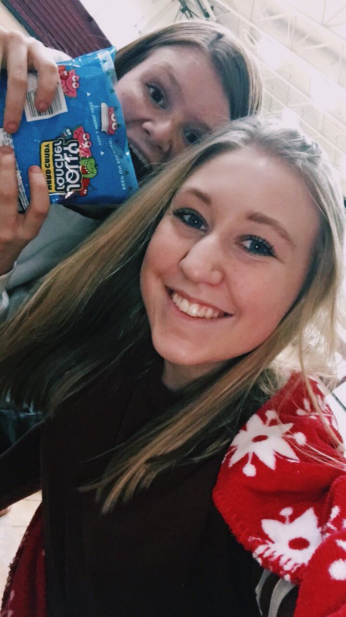NLDance_'s tweet photo. Out with the old ➡️ In with the new. Senior @brookeschott_ officially hands over the NLDT Twitter account to sophomore @arnold_mady! #Bittersweet #NLDT https://t.co/myHmlzUEfs