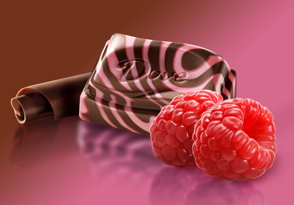 MikeWepplo's tweet photo. With a week left to go before new years resolution, season 2018 - it's time to catch up the some classics #raspberry #chocolate #dove #2017 #2018 https://t.co/sMLe3aWeUM