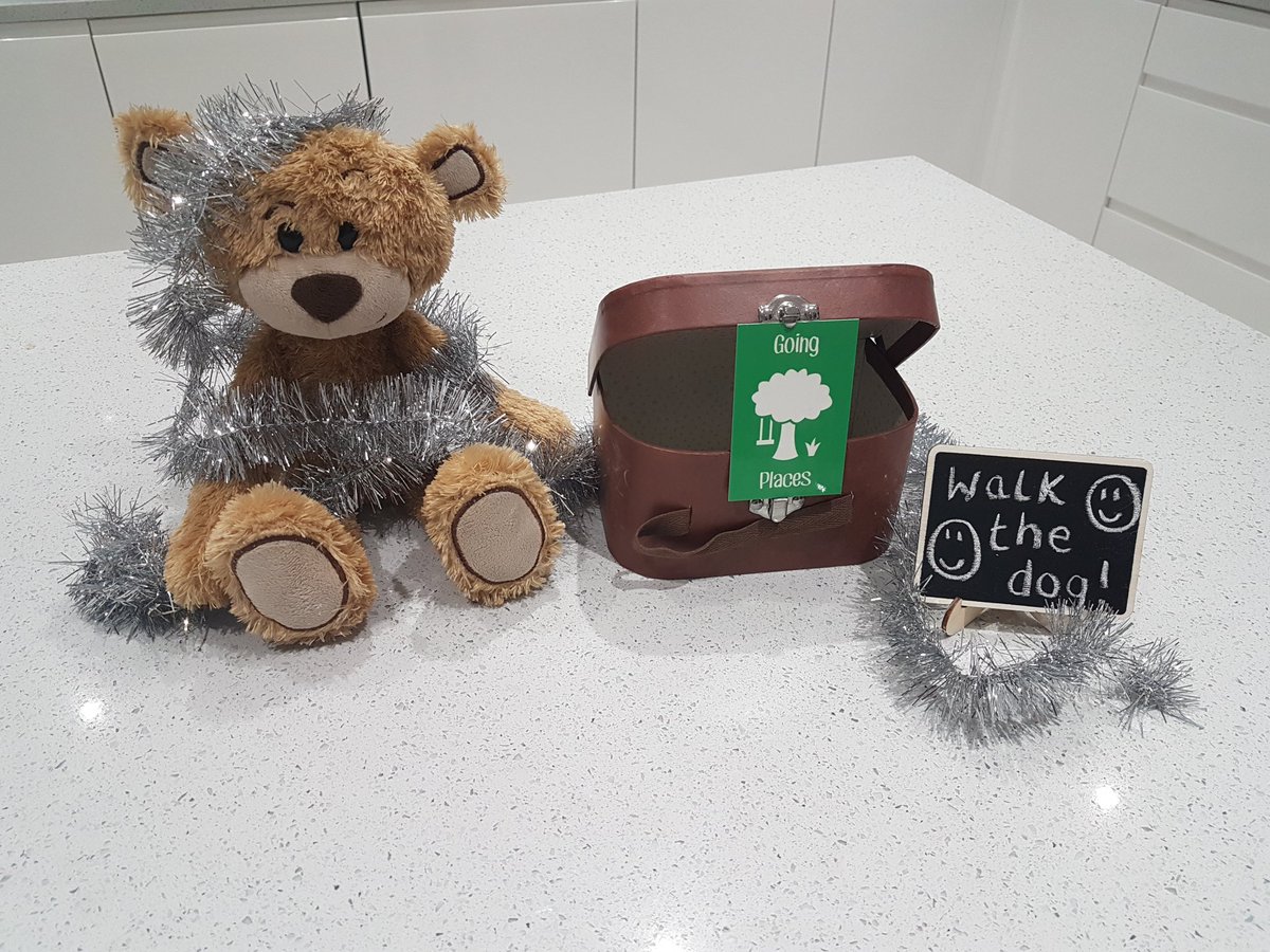 Schools out for the Xmas holidays! First reveal...#goingplaces #walkthedog #fun #walk #nature #freshair #holibobbear #Xmas #xmas2017