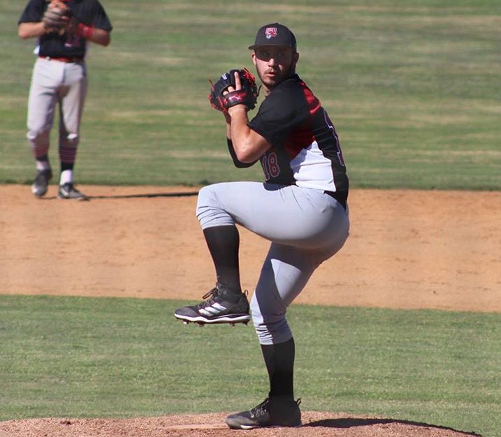Season is right around the corner and nothing is better than baseball season 😍😩 #knights⚾️