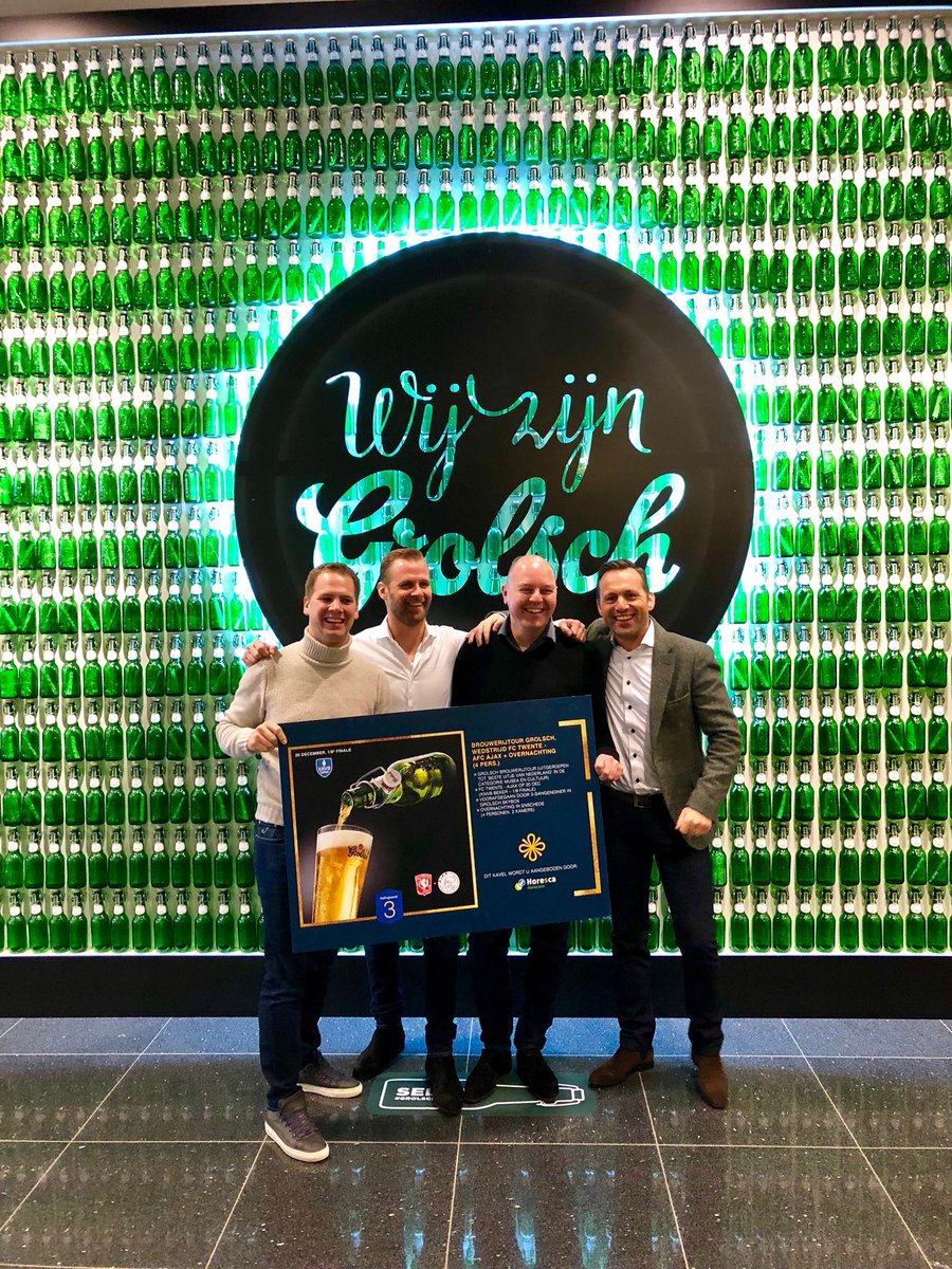 Kijk eens... een van de gala veilingitems in uitvoering met en met dank aan <a href="/DaveVegt/">Dave Vegt</a> van <a href="/HorescaHORECAVO/">HorescaHORECAVO</a> 👍🏻