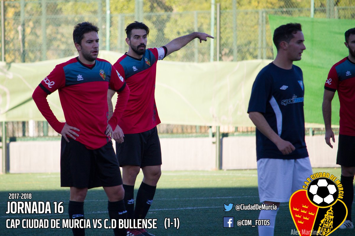 📷🔴⚫️/CDM FOTOS/🔴⚫️📷

Más vale tarde que nunca, se han hecho de rogar pero aquí están algunas de las fotos del empate contra el <a href="/bullense_cd/">Club Deportivo Bullense</a>

 Reportaje fotográfico completo en nuestro Facebook @cdm_fotos : goo.gl/octcYw

#ProhibidoRendirse

(2/4)