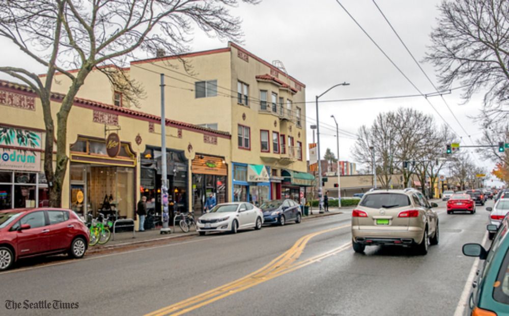 SeattleTechTalk's tweet image. #SeattleNews with seattletimes:

It’s a landmark moment for Wallingford st.news/2p8eJi7 

— The Seattle Times (seattletimes) December 21, 2017
