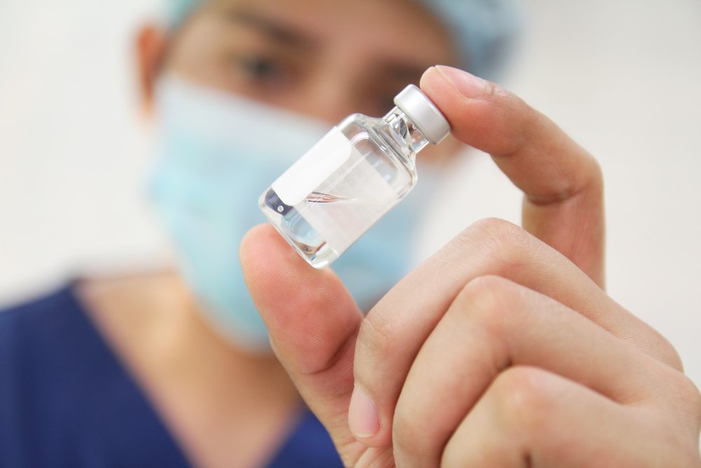 LaFactCuidando's tweet photo. "Si estoy preparando la medicación, #pasademi" #Enfermería https://t.co/sBD8TDoVlx https://t.co/8FvpY4d0nW