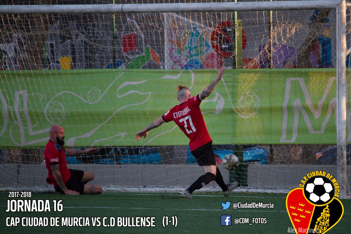 📷🔴⚫️/CDM FOTOS/🔴⚫️📷

Más vale tarde que nunca, se han hecho de rogar pero aquí están algunas de las fotos del empate contra el <a href="/bullense_cd/">Club Deportivo Bullense</a>

 Reportaje fotográfico completo en nuestro Facebook @cdm_fotos : goo.gl/octcYw

#ProhibidoRendirse

(3/4)