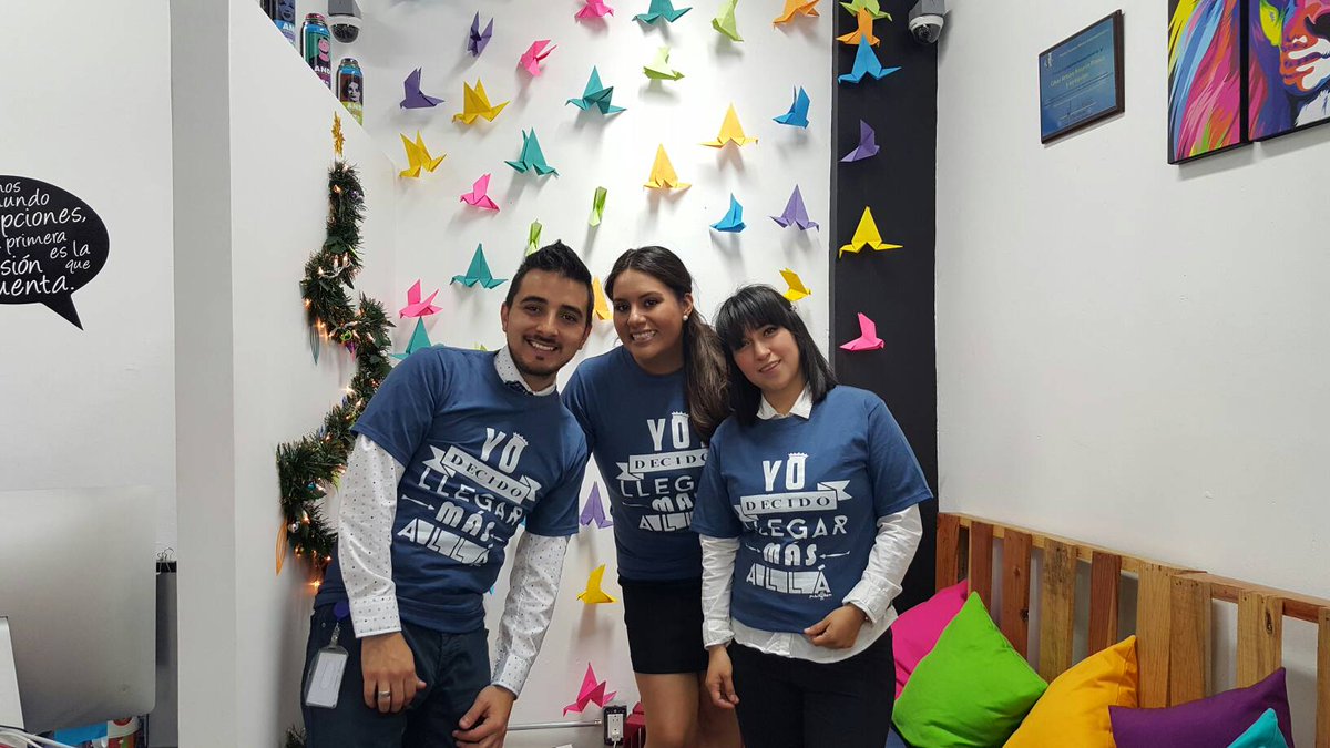 actitudalem's tweet photo. ¡Atención! Emprendedores con #ActitudAlém queriendo llegar más allá... https://t.co/0zhlTwQjWt