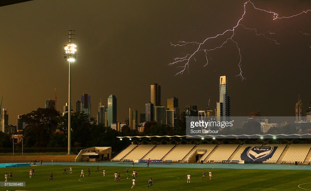 GettySport's tweet photo. Through rain, shine, and everything else, sports stars soared in 2017. 🌧️☀️

👉 https://t.co/Tbgvsg5wWb https://t.co/7lxaOt7R4Z