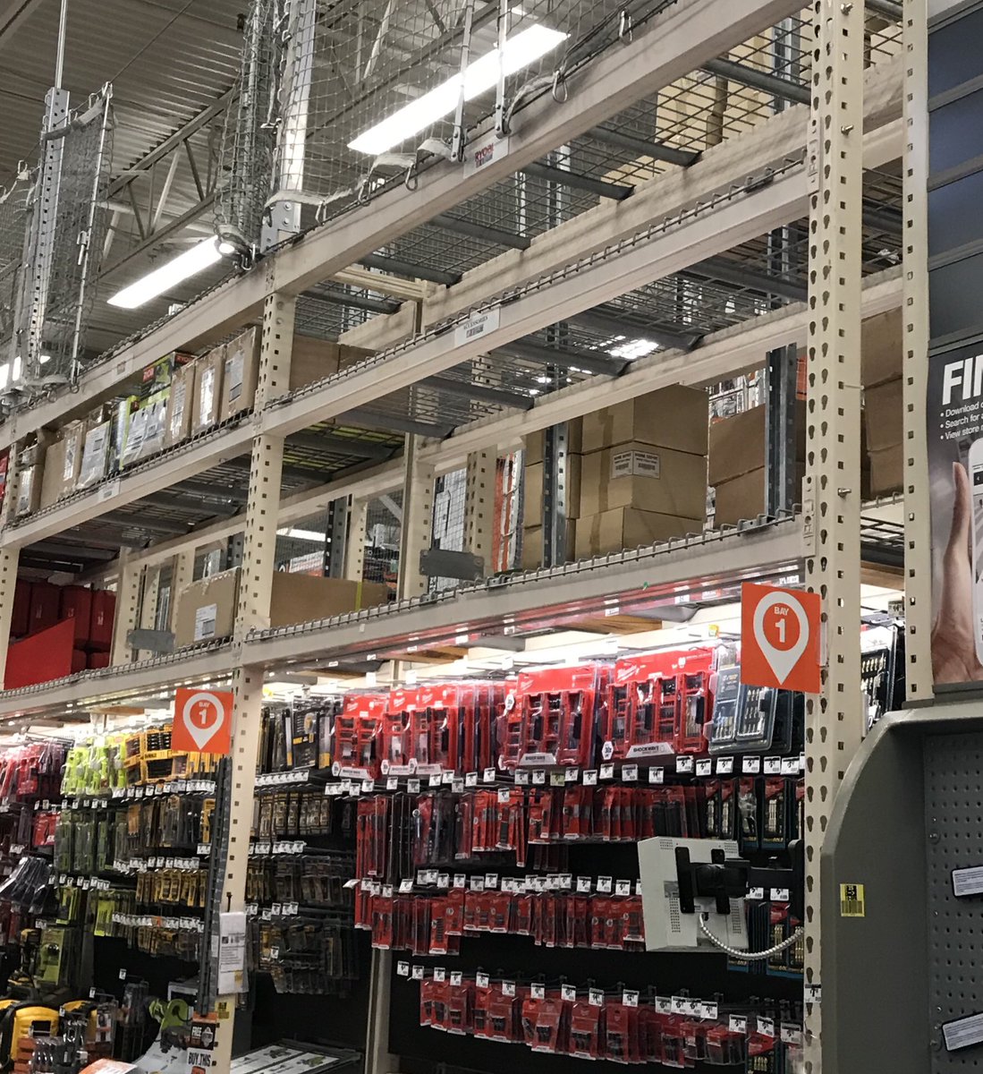 Empty overheads...Making sure we are ready for a “power” weekend in Thomaston #8527.  Awesome associates making a great shopping experience for awesome customers.