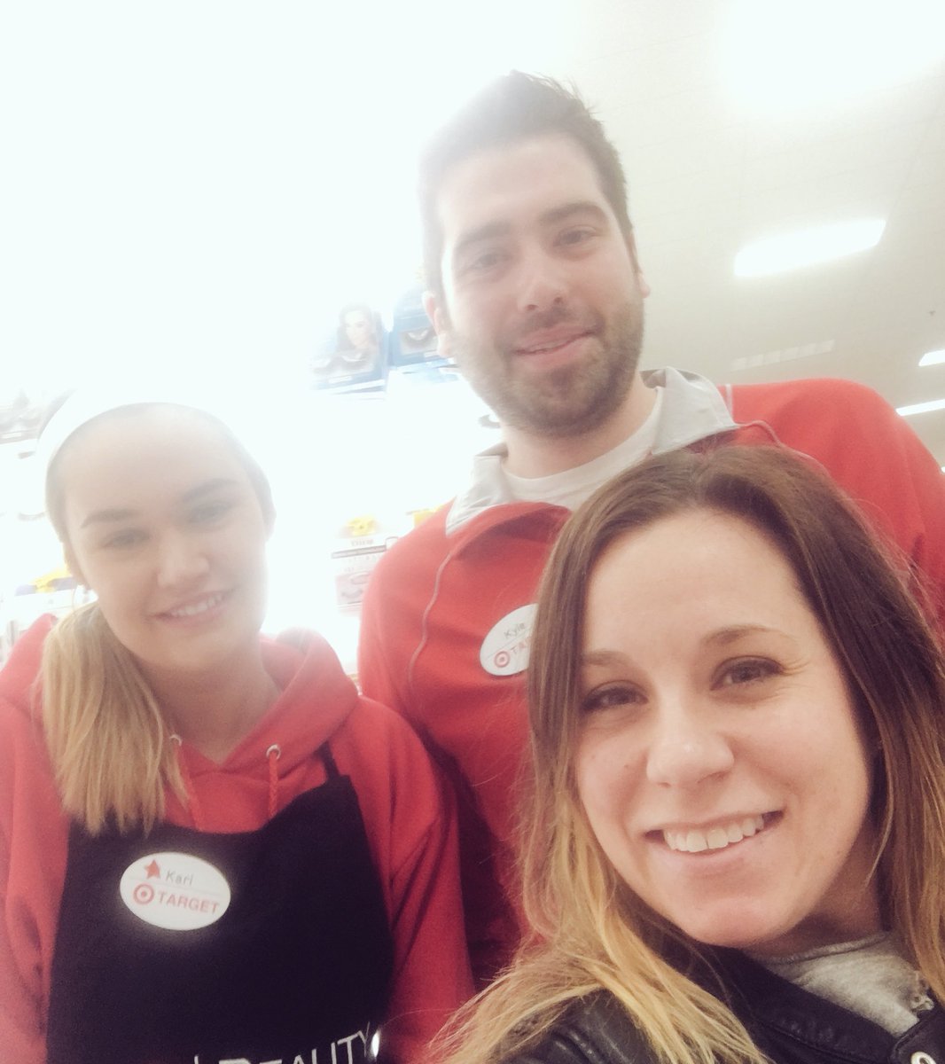 Whether our guest is shopping in the store or online, <a href="/DafcikKyle/">Kyle Dafcik</a> and team want them to be joyful about their experience!  Talk about a resilient team that wants to #wintheseason and congrats on the hard work paying off with a #breakthrough shopping trip today!