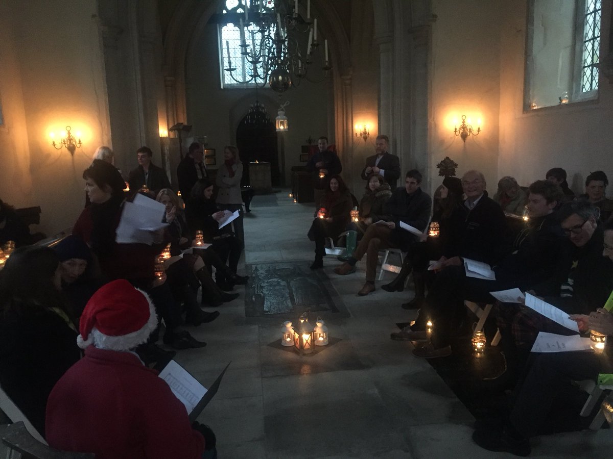 vshaw001's tweet image. Who needs swanky corporate parties when you can have candlelit carols with colleagues as the winter sun sets over Shottesbrooke? @LandmarkHistory