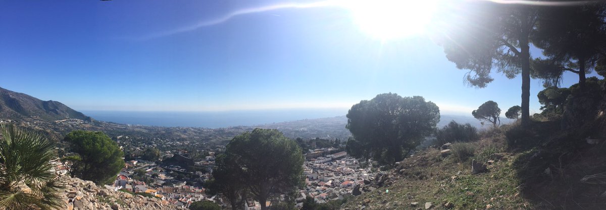 Bohemian_E's tweet photo. Amazing mountains of Mijas today https://t.co/ePAc7eBwmD