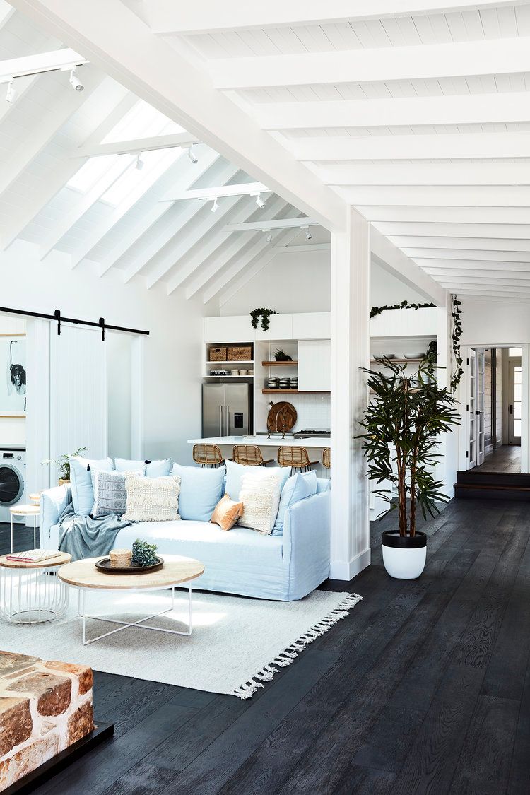 Look_Delicious_'s tweet image. In love with the black flooring!

via
buff.ly/2p9cwTJ