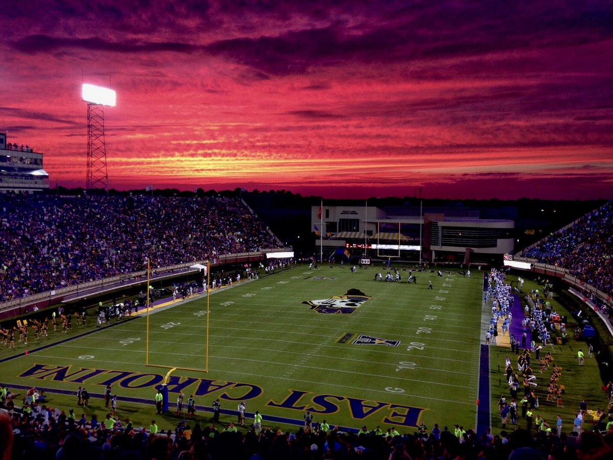 ECU was featured in America's most Instagrammed​ landmarks, by state via <a href="/CBSNews/">CBS News</a>! ☠️

Anyone know when this photo was taken? 🤔

cbsnews.com/pictures/ameri…