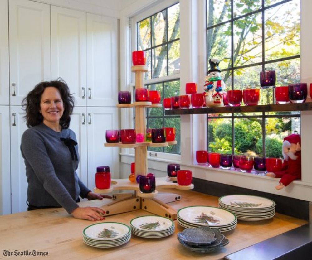 SeattleTechTalk's tweet image. #SeattleNews with seattletimes:

The founder of glassybaby brightens her home for the holidays with simple, meaningful beauty st.news/2CQeXN1 

— The Seattle Times (seattletimes) December 21, 2017