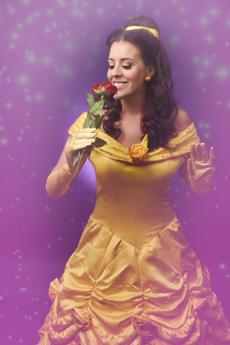 UKprincessparty's tweet photo. Meet some of our beautiful Princesses BOOK NOW at https://t.co/LT6Rbbdbgq #Ariel #snowwhite #belle #princessparties #singingprincess #everygirlsdream https://t.co/7OGsu03Lv5