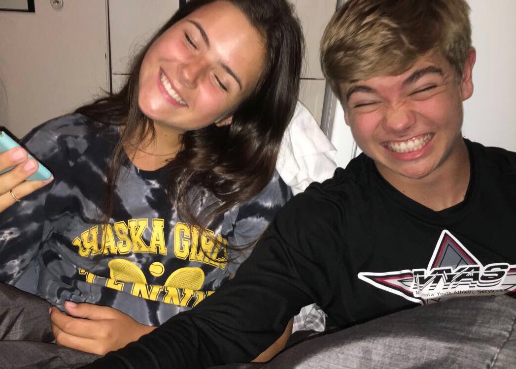 bellabowman58's tweet photo. Happy Birthday Zachary hope you’re havin’ a great day, thx for being as weird as i️ am, love ya!!❣️🎉 #minidoogies @zlea21 https://t.co/OeVd8d9zRF