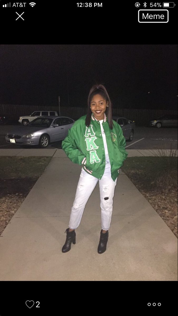 ndeeuhh's tweet photo. #BlackQueensOfUNCC 💕💁🏽‍♀️ https://t.co/GqA1bV2d4i