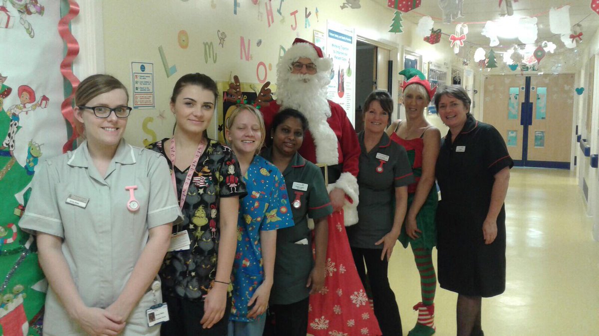 Santa visited Burns Children Unit .Great to see magical smile # cute faces.Makes our job worthwhile 😀@broomfieldnhs