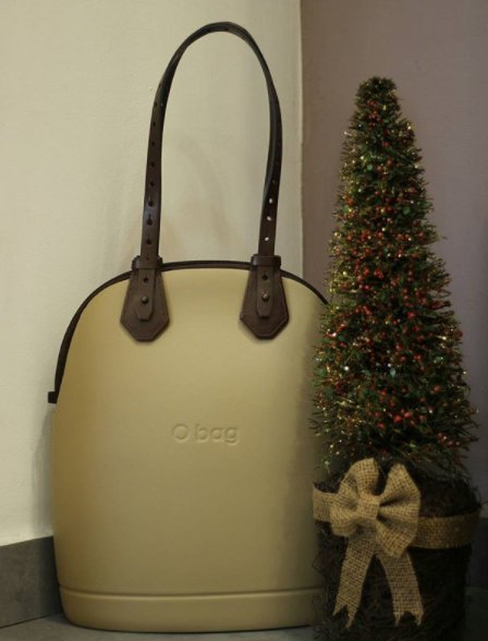 obagstorepanama's tweet photo. Llegaron las tan esperadas asas extensibles, ven por las tuyas y conviértete en una #obaglover 💛👜 De venta en @albrookmall y @multiplazapa, hacemos envíos al interior, precios al direct. https://t.co/TOjnzc544q