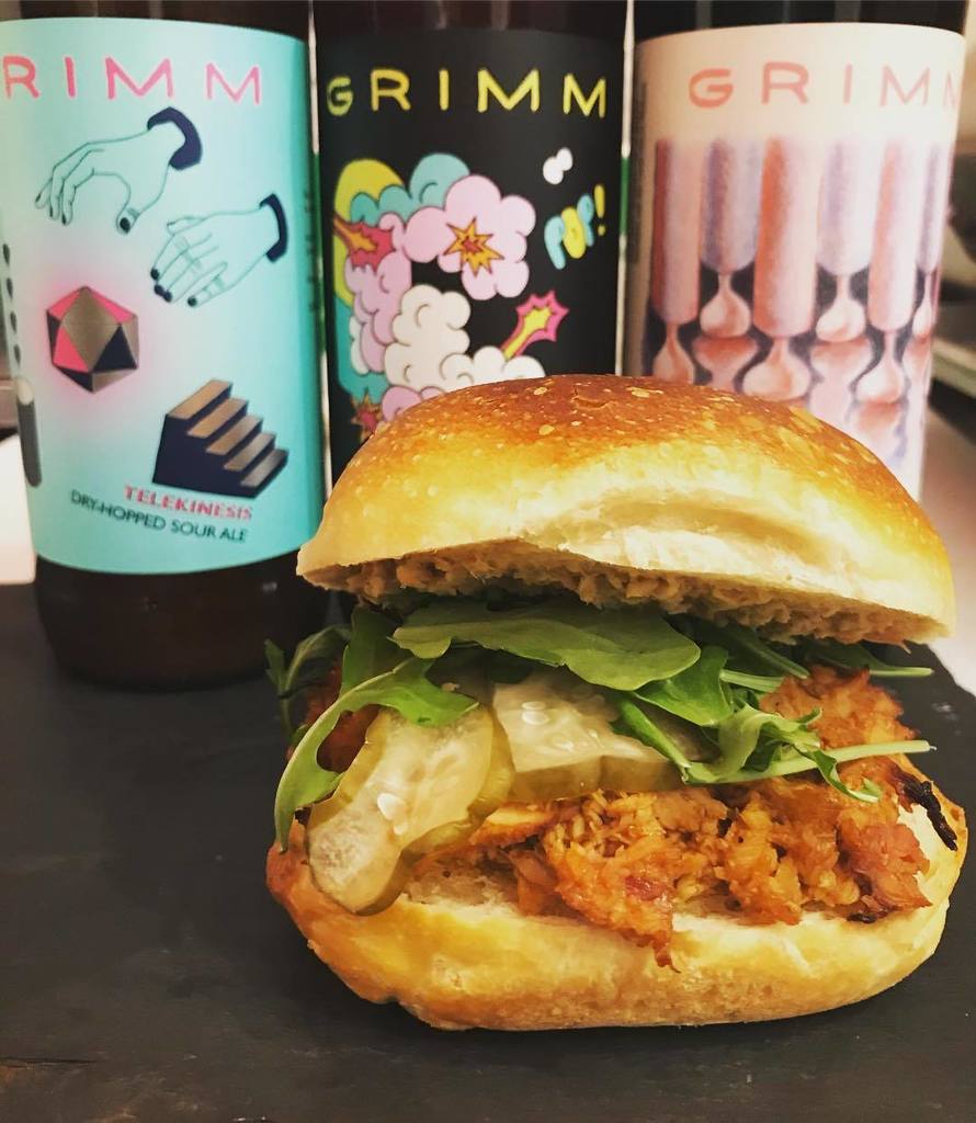 HopsandHocks's tweet photo. New bbq pulled chicken sandwich on the menu with Brooklyn Brine pickles, Holy Schmitt’s horseradish mustard and arugula on a potato bun! Also come grab a @grimmales bomber for the holidays while your at it. https://t.co/p8Xi9NEgMA