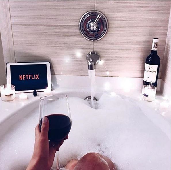 junejacobsspa's tweet photo. Current mood 😏
#JuneJacobs #RespectTheRitual https://t.co/nYzlojCd1x