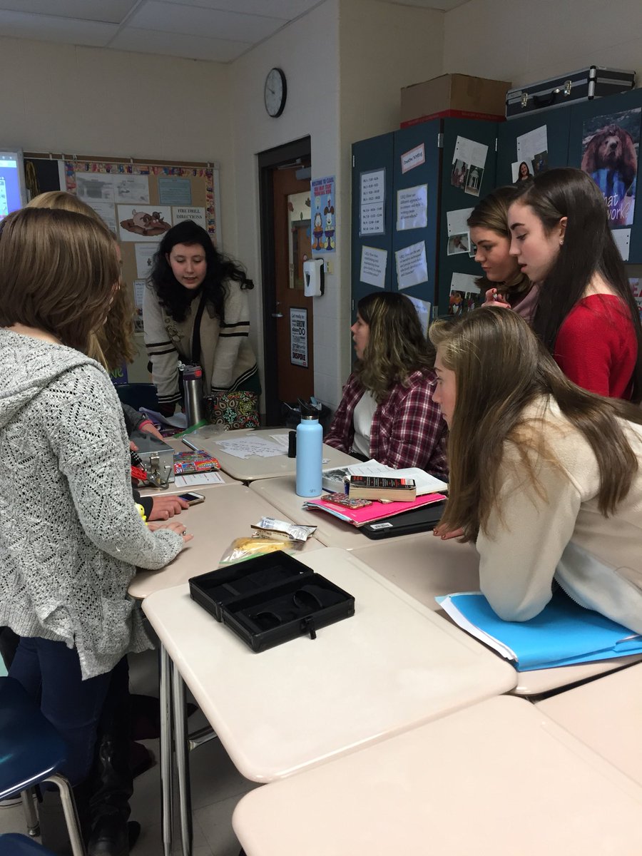 Period 3 working in teams on a <a href="/breakoutEDU/">Breakout EDU</a> to reveal the identity of the Christmas tree thief! Both teams broke out and found my missing tree! #tlap #sesdproud <a href="/PSUCLB05/">Dr. Chad L. Brindle</a> <a href="/KDHS_Principal/">Heather C. Venne</a> @KDHS_Bryant